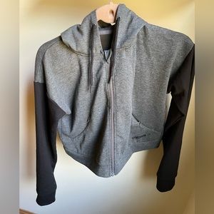 Cropped Gymshark Hoodie